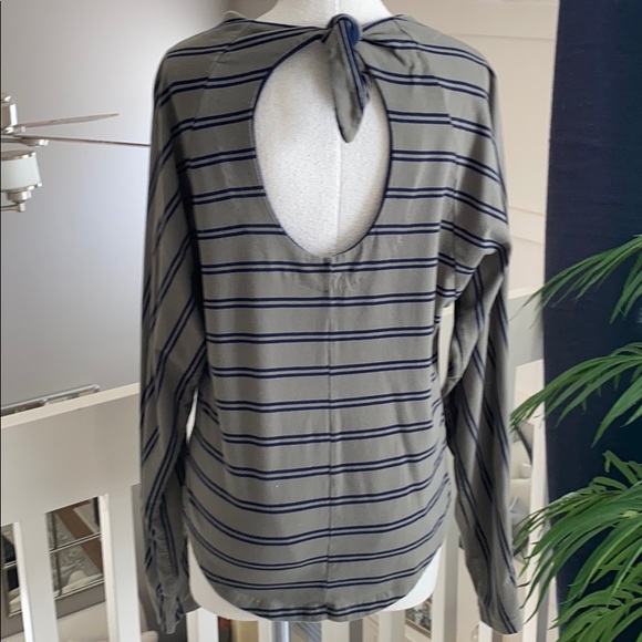 Free People Stripped Mock Neck Top Sz. M - Picture 3 of 4